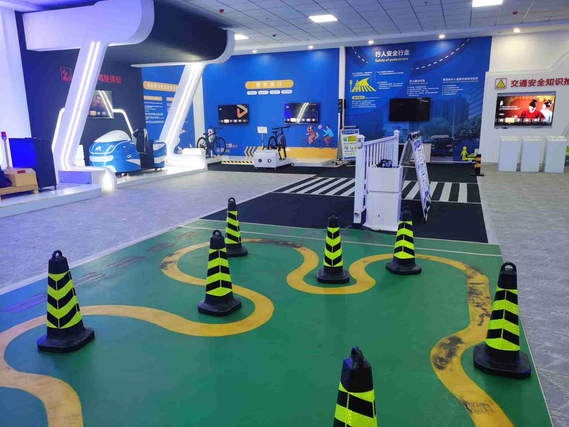 城市交通模拟微型场景搭建互动