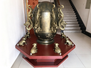 张衡地动仪